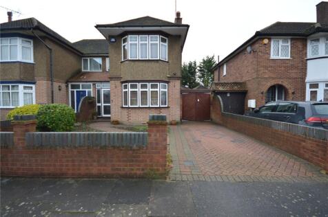 Longfield Drive, Luton, Bedfordshire, LU4