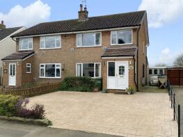 Moorlands, Burneston Village, Bedale DL8 2HX