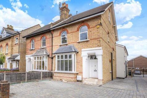 Gresham Road, Staines-upon-Thames, Surrey, TW18