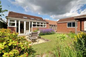 17, Hayfield Close, Doncaster DN9 2NT