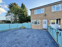 15a, Maes Mawr, Llanrwst LL26 0HW