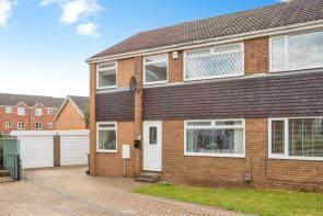 11, Crown Close, Chickenley, Dewsbury WF12 8RG