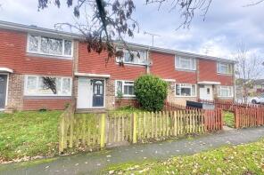 17, Barrie Road, Farnham GU9 0DU
