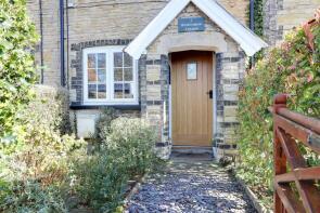 2, Sandringham Cottages, Main Street, Brough HU15 1QH