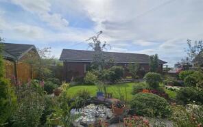 2 The Menagerie, The Sycamores, Dolau, Llandrindod Wells LD1 5TE