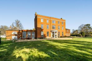 1, Broom Hall, High Street, Biggleswade SG18 9ND
