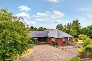 1, Curlews Meadow, St Harmon, Rhayader LD6 5LQ