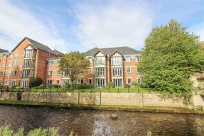 Flat 4, Riverside House, Williamson Close, Ripon HG4 1AZ