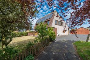 Langside, Carnock Road, Dunfermline KY12 9NX