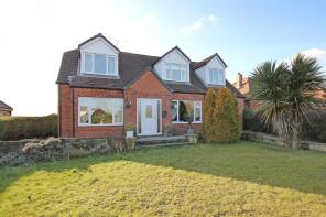 45, Common Road, Thorpe Salvin, Worksop S80 3JJ