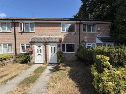 Lynn Close, West End