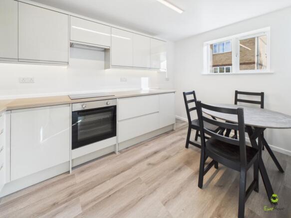 Presented by Clinton at EweMove Bexleyheath and Da