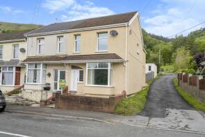 7, Edwards Terrace, Neath Road, Neath SA11 4DG