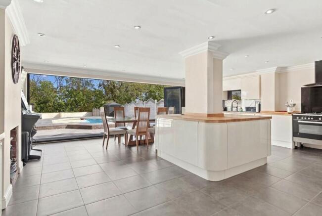 Kitchen / Family Room