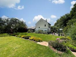 Laneside, Stickle Hill, Taunton TA4 4AL