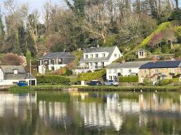 Waters Reach, Road From The Cott To River View, Lostwithiel PL22 0QQ