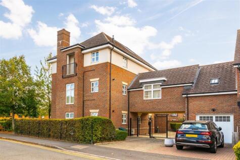 Domine Court, 12 Heacham Avenue, Ickenham