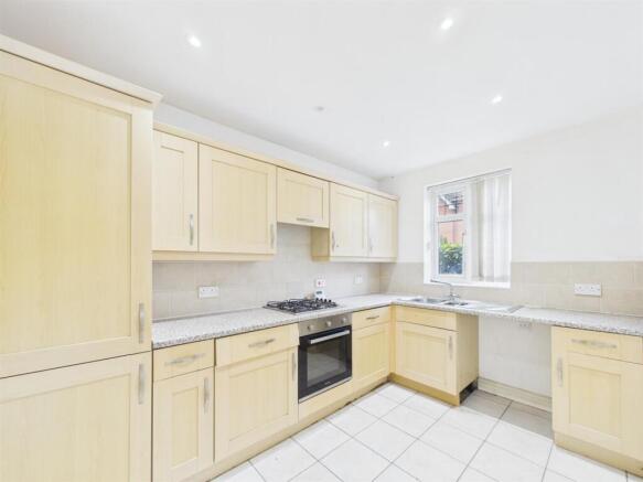 KITCHEN.jpg