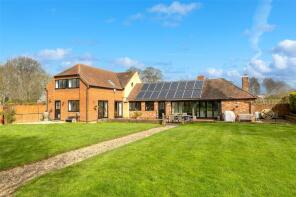 Compton Barn, Road From Junction With Pool Hill Road To Payford Pitch, Compton Green, Gloucester GL19 3JB