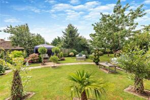 Hawthorns, The Green, Brightwalton, Newbury RG20 7BH
