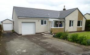 32, Pinewoods, Workington CA14 4RE