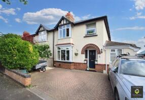 8, Wellsprings Road, Gloucester GL2 0NL