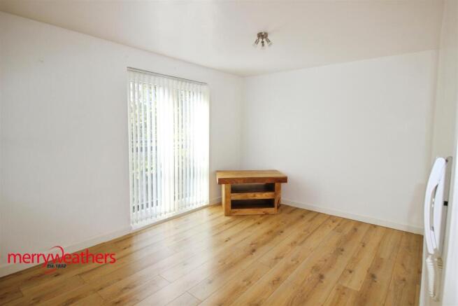 Lounge/ Kitchen