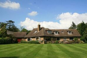 Thistledown Meadows, Lyndon Road, Oakham LE15 8TJ