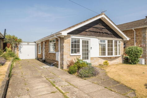 Holly Tree Croft, Dunnington, York, YO19 5RG