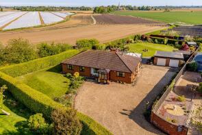 Hawthorns, Main Road, Quadring, Spalding PE11 4PJ