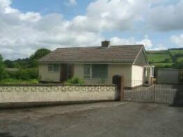 Gwynfryn Bungalow, C2177 From Cwmdu To Junc B4302, Cwmdu, Llandeilo SA19 7DY