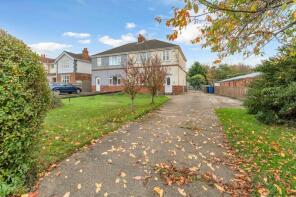 32, Station Road, Grimsby DN41 8AX