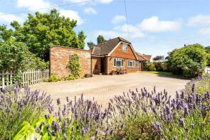 Pendale, Tuckey Grove, Woking GU23 6JG