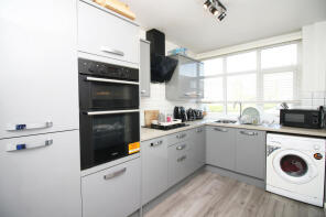 19, Navena Avenue, Fleetwood FY7 8HD