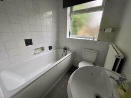 63 The Old Coach House, Bishopstone, Aylesbury HP17 8SH