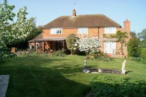 Glebe Farm House, Wangford Road, Beccles NR34 8AA