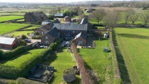 5, Sutton Chancellor, Aston Lane, Sutton, Runcorn WA7 3FX