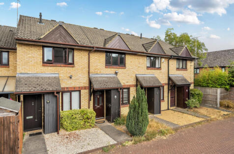 Bishops Drive, Wokingham, Berkshire, RG40