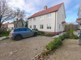 2, The Meadows, Mill Road, Woodbridge IP13 8FE