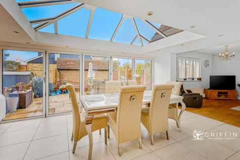 Vange Park Road, Vange, Basildon, SS16
