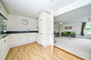 8, Donnington Elms, Oxford Road, Newbury RG14 2JF