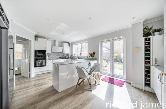 4ec43dc79e554a27801fa8bc529e4ef5