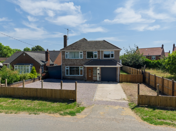 EweMove - Spalding - Garage