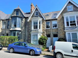 Flat 4, Glave House, Morrab Road, Penzance TR18 4EZ
