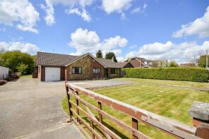 Long Acre, Magpie Hall Road, Ashford TN26 1HG