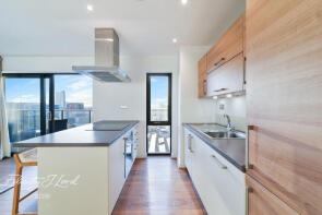 Flat 39, 8 Boathouse Apartments, Cotall Street, London E14 6TL