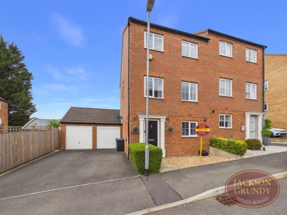 Bramble Close