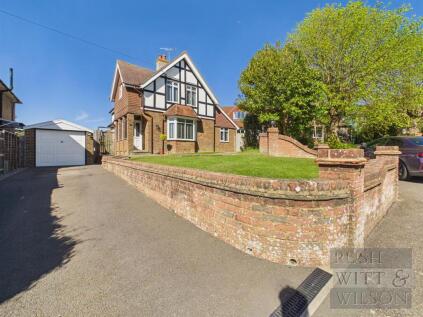 Hever Crescent, Bexhill-On-Sea