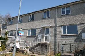 48, Summerfields, Saltash PL12 4AB