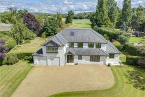 Long Reach, High Street, Hurley, Maidenhead SL6 5LT